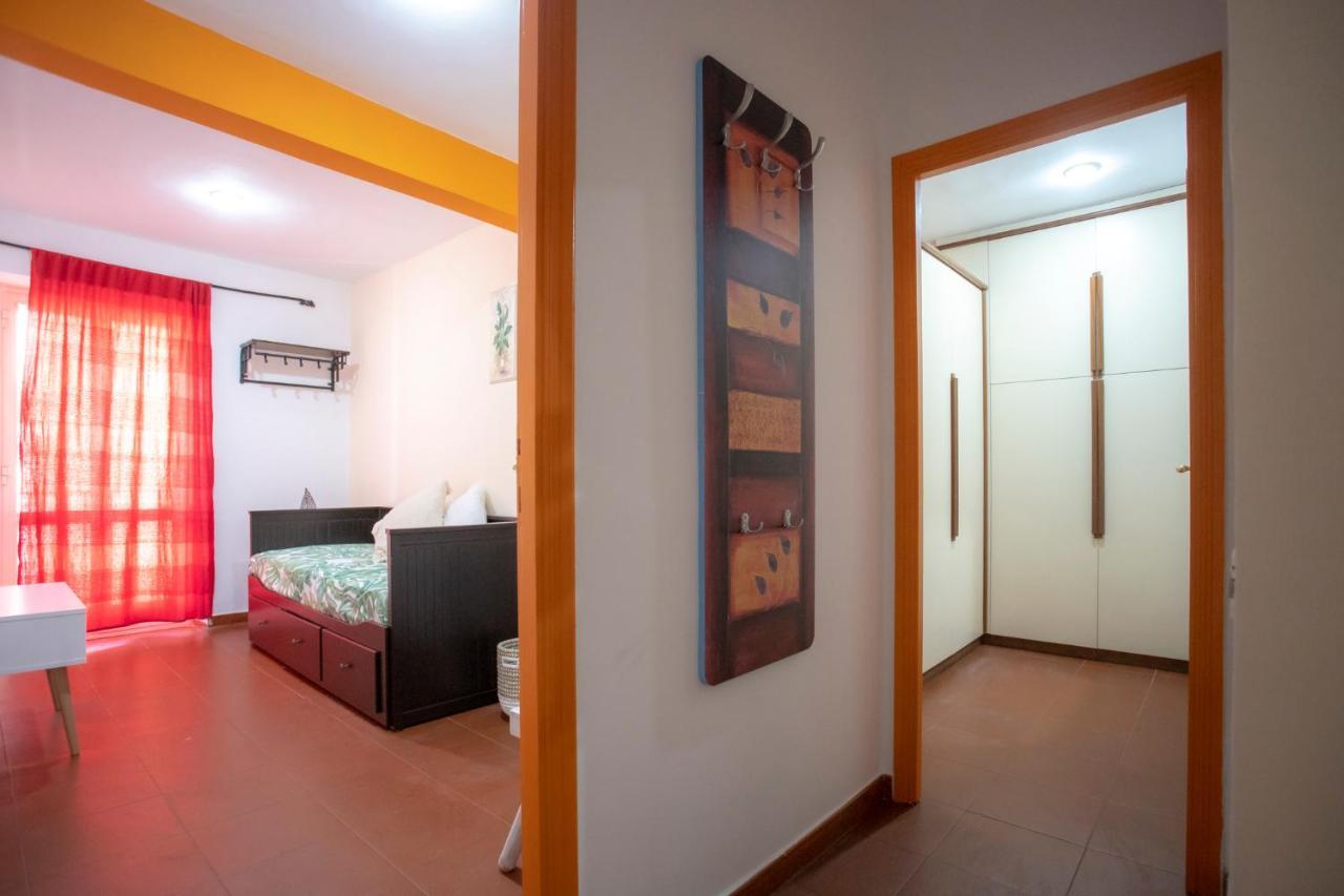 Homehouse Serpenti - Colosseum - Rione Monti Рим Екстериор снимка